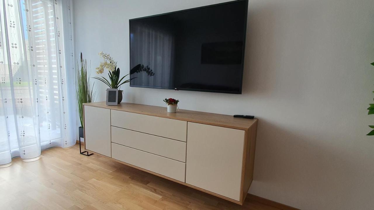 Luxurioeses Apartment Mit Garten & Terrasse In Der Naehe Vom See Im Schoenen Salzkammergut غموندين المظهر الخارجي الصورة