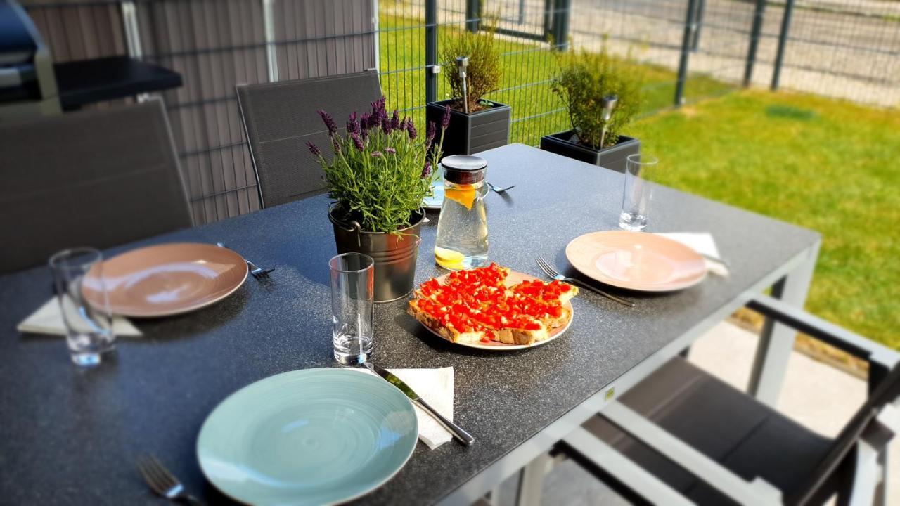 Luxurioeses Apartment Mit Garten & Terrasse In Der Naehe Vom See Im Schoenen Salzkammergut غموندين المظهر الخارجي الصورة